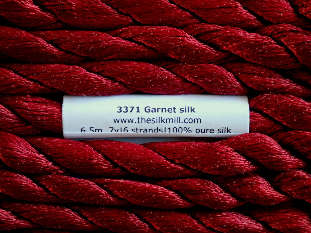 3371 Garnet Silk