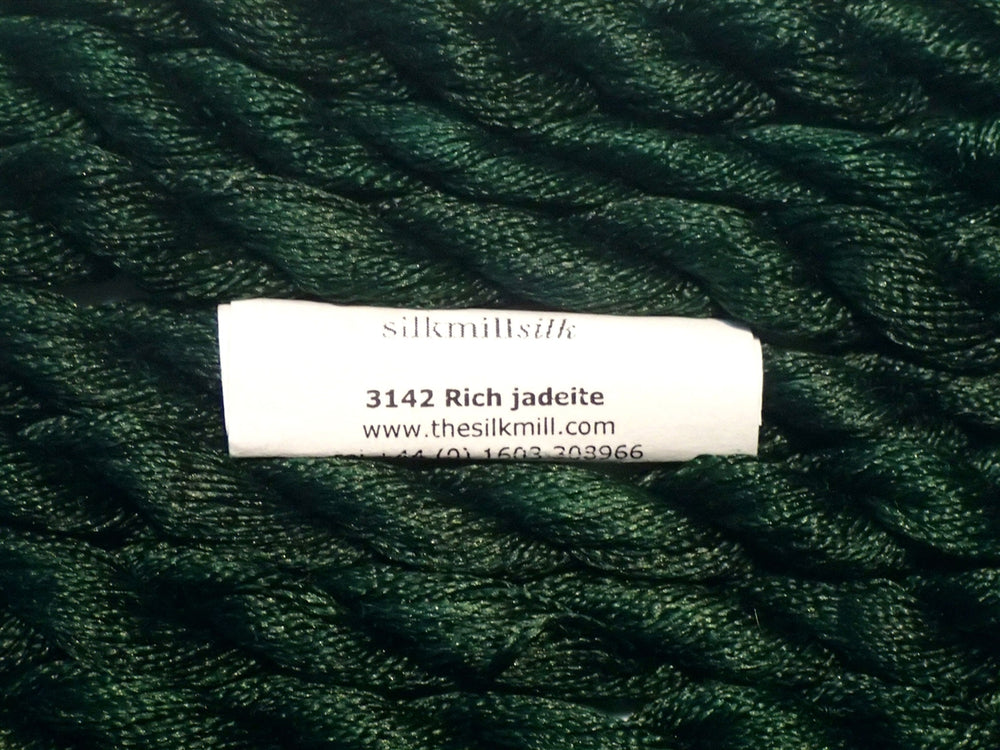 3142 Rich Jadeite