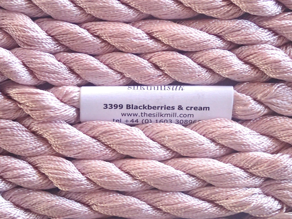 3399 Blackberries and Cream