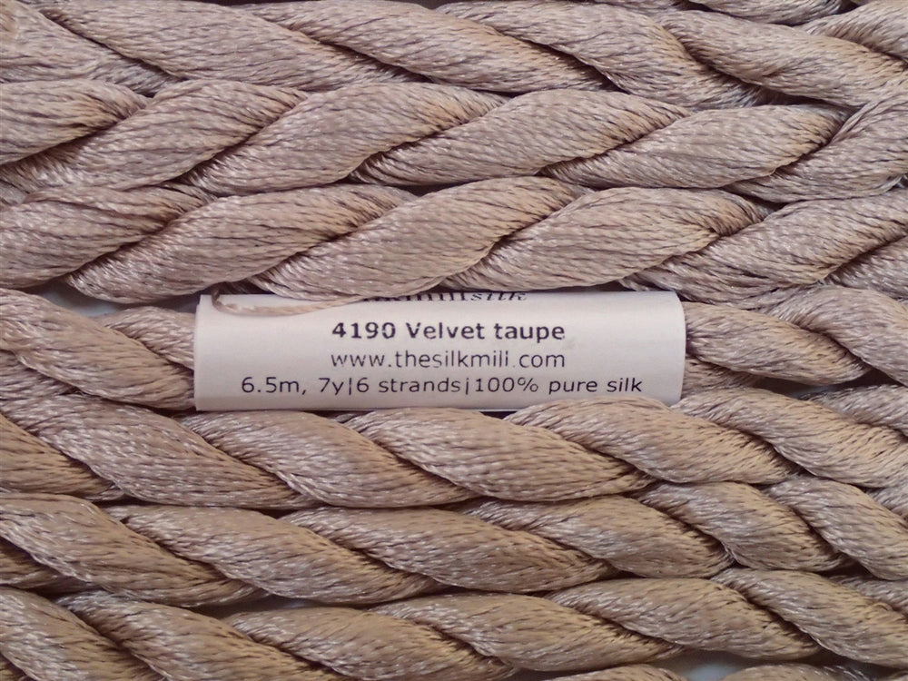 4190 Velvet Taupe
