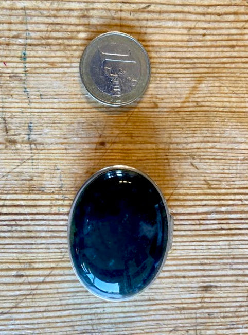 Silver and onyx pill box